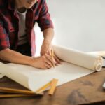 Cum sunt garantate drepturile lucrătorilor în industriile creative?