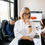 Ce înseamnă dreptul la acces la locuri de muncă pentru persoanele marginalizate?