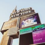 Bluff-ul în poker: când e armă și când devine sinucidere financiară